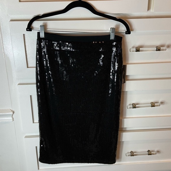 Vince Camuto Brand New with tags black sequins pencil skirt - Picture 3 of 8